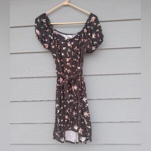 Women's Black Ditsy Floral High Low Midi Dress Size Medium M 7 8 9 Short Sleeves